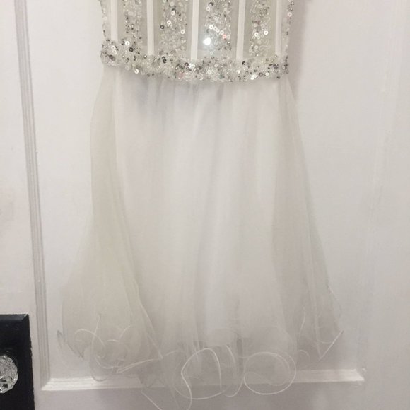 NWT Colors Dress White with Sequins Size 0 - Picture 6 of 7